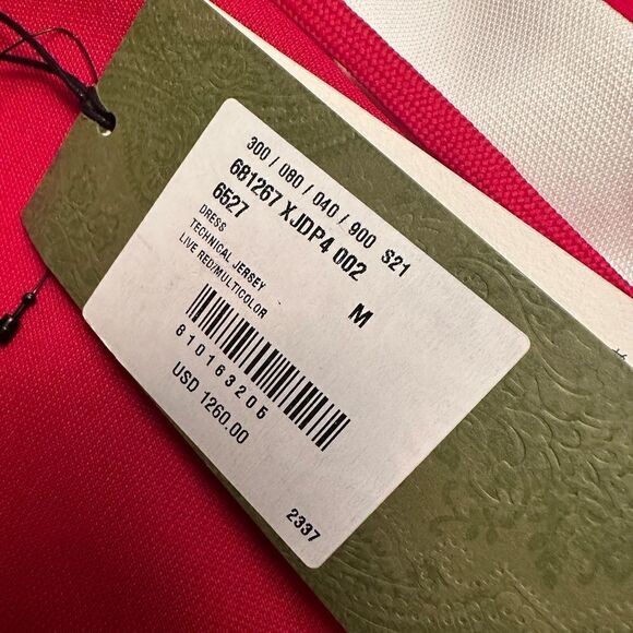 NWT- GUCCI red sleeveless hoodie dress with green and white stripes. Size medium - Picture 14 of 17